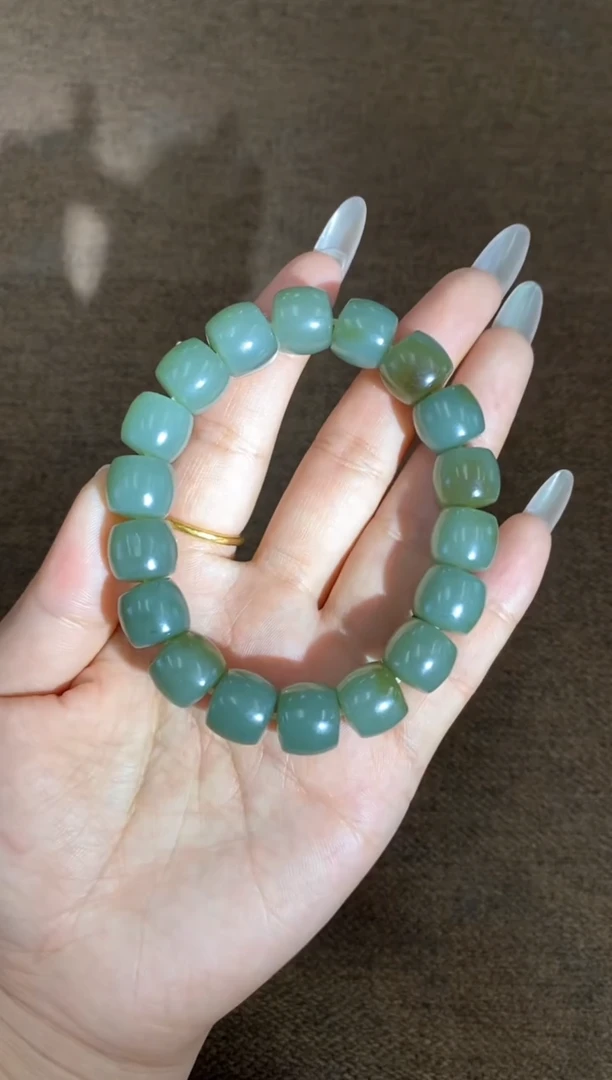 和田玉未镶嵌珠宝奇石纯天然新疆和田玉卡14 3AZQ