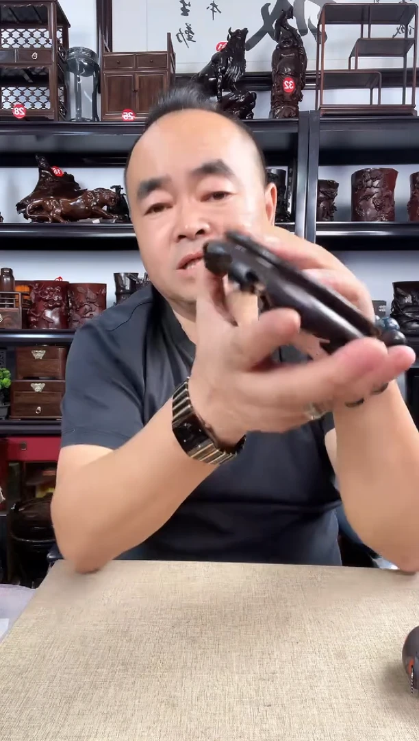 木0005老李红木工艺品