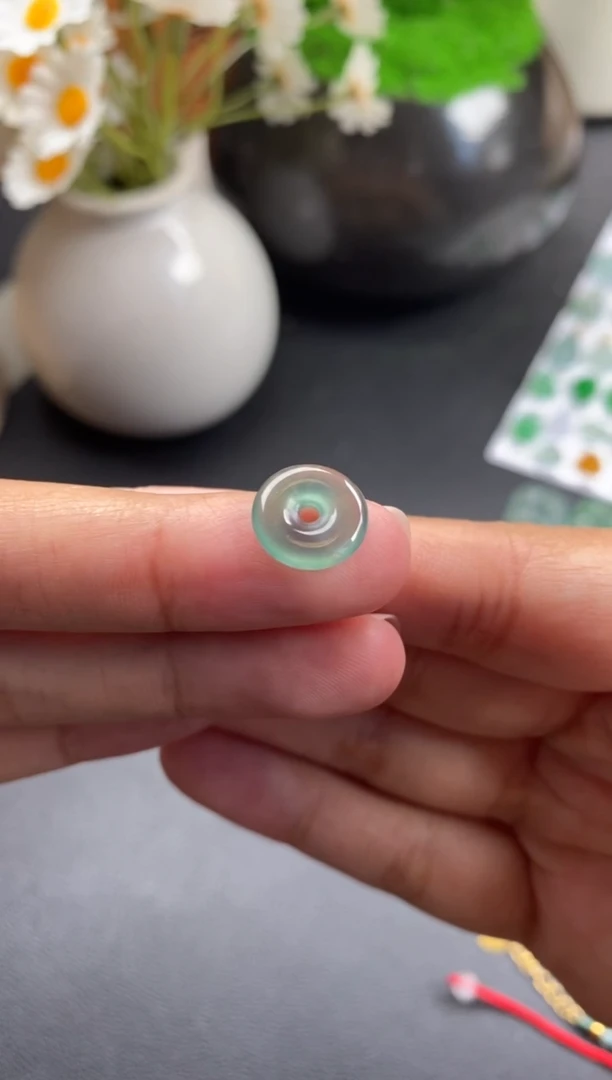 散珠翡翠冰种平安扣