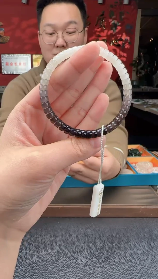 【闪购商品】和田玉手串未镶嵌烟紫渐进直切单圈手串