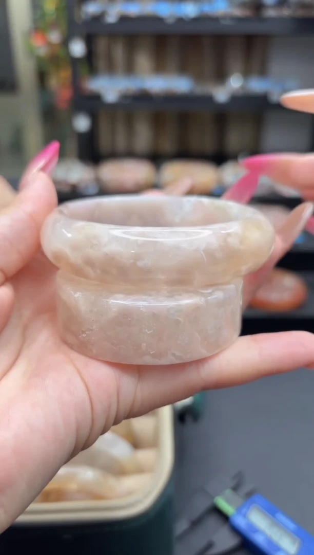 未镶嵌手镯石英质玉382(62圈赠送镯心)