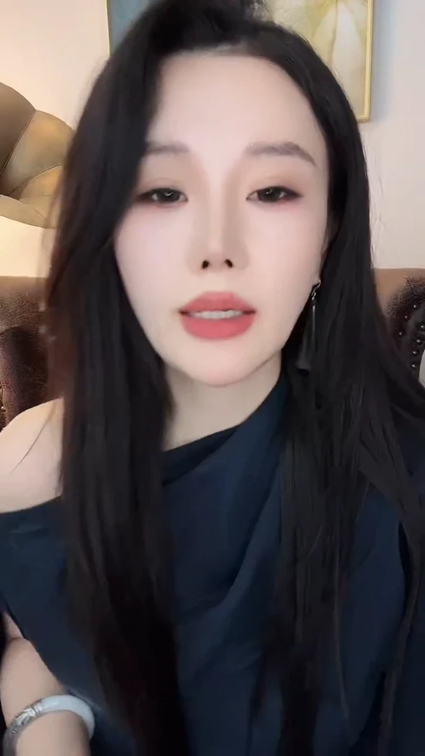 颈饰未镶嵌翡翠妮**乐翡翠768