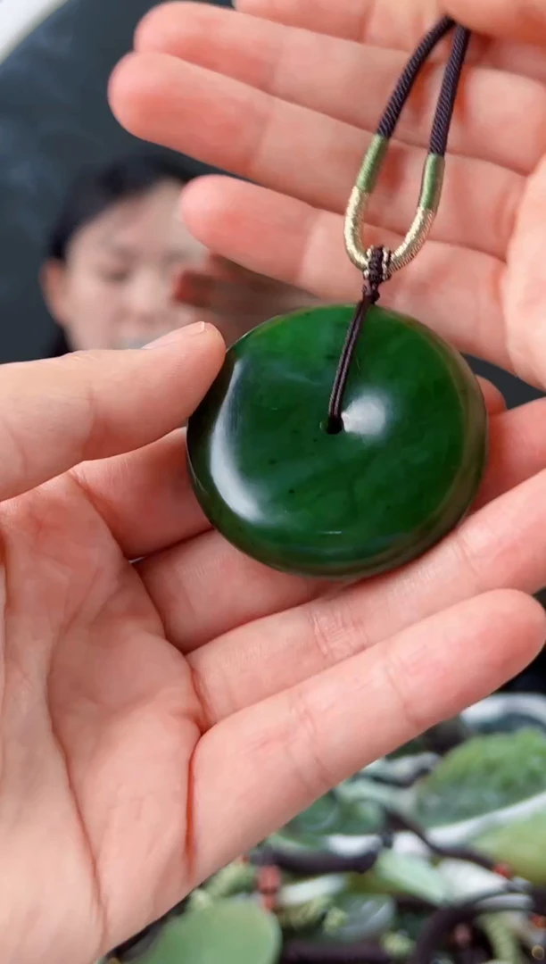 颈饰未镶嵌和田玉拍一发一，多样性发货