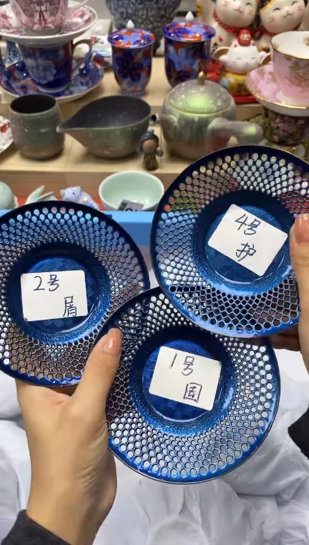 瓷片幸**乐隆莲瓷器欢迎大家