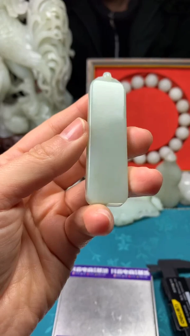 颈饰未镶嵌和田玉拍一发一