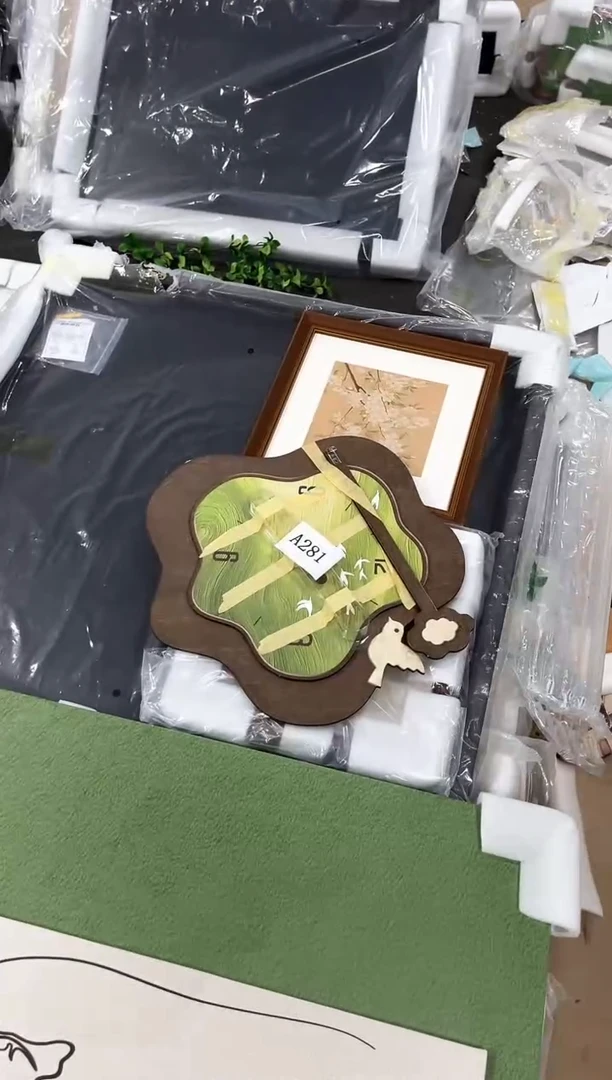 竖款仓库清货  默认瑕疵