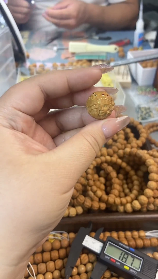手串猴头核桃炸鸡拉姆