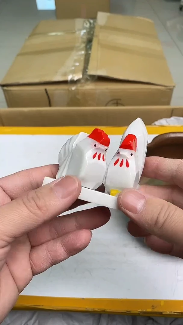 日瓷回流摆件一个