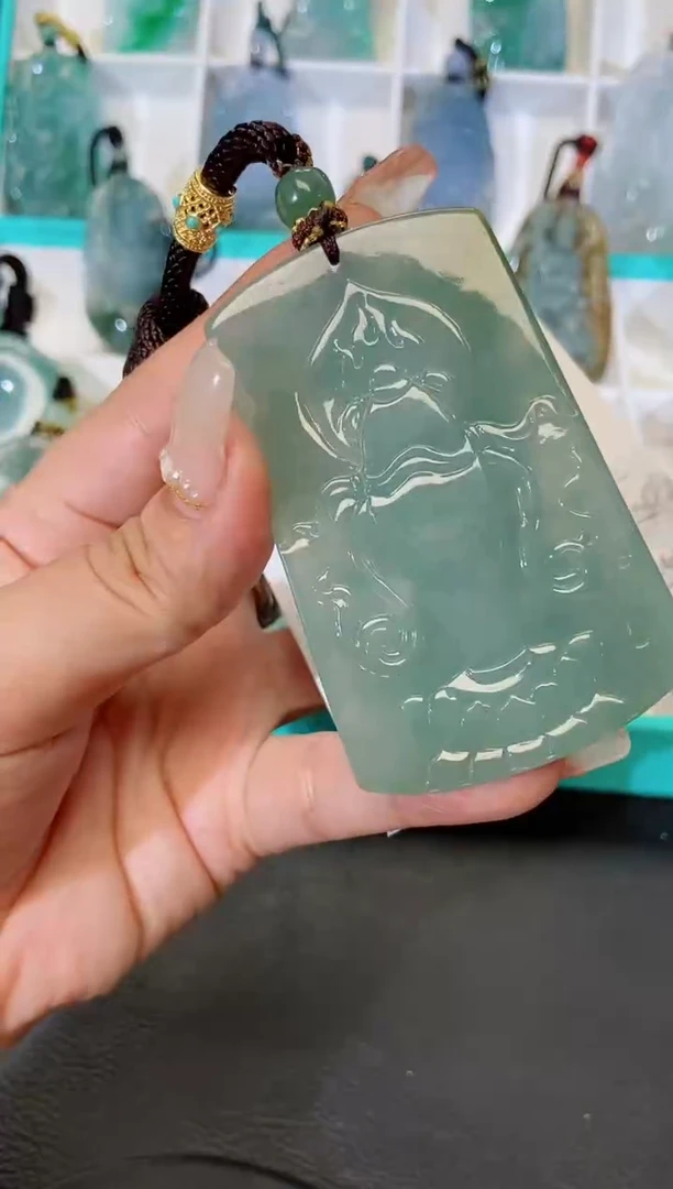 颈饰未镶嵌翡翠缅甸天然翡翠