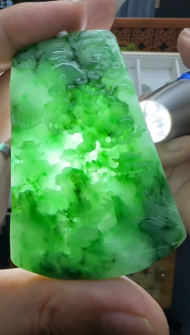 翡翠挂件未镶嵌A货翡翠多样性孤品