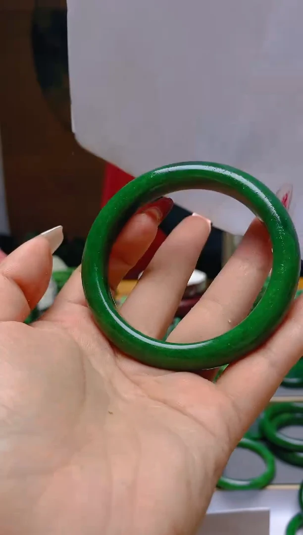 【闪购商品】和田玉（碧玉）手镯未镶嵌5859