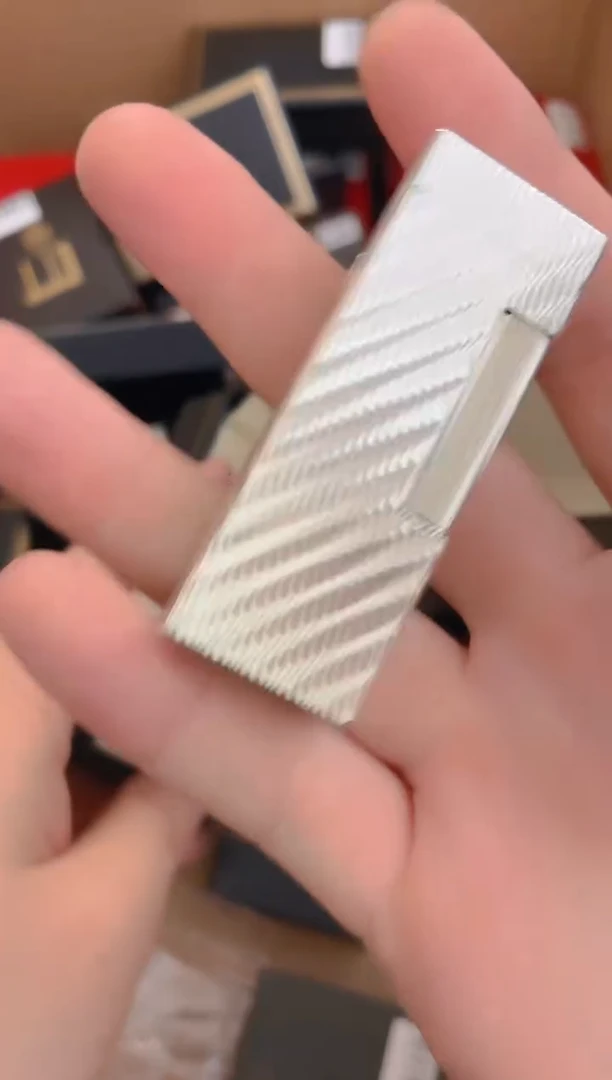 龍*?中古打火机闪购链接