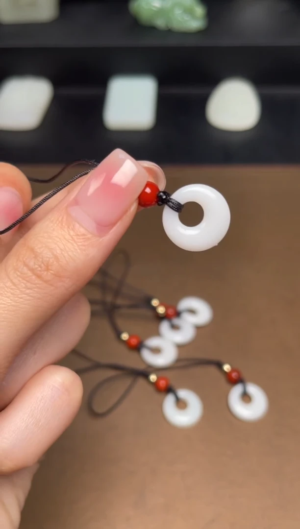 【闪购商品】和田玉颈饰未镶嵌3