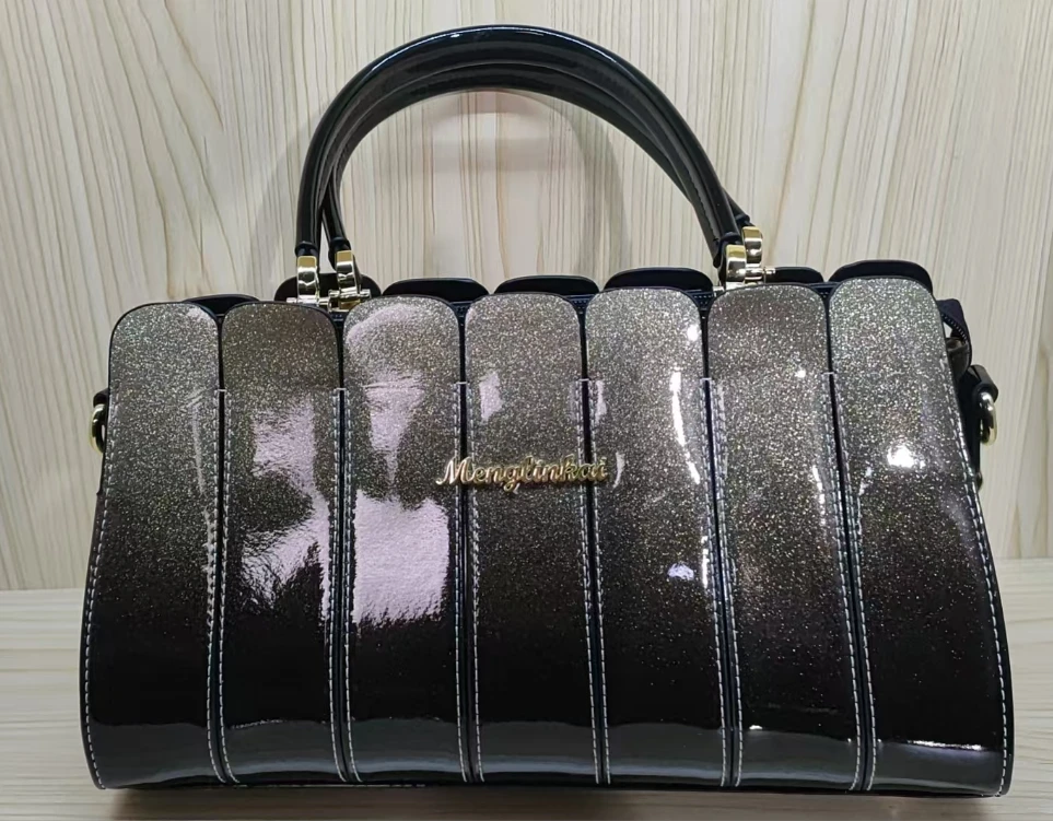 （亮牌灯点关注才可以拍）单肩斜手提包气质手提包肩包经典轻奢时尚