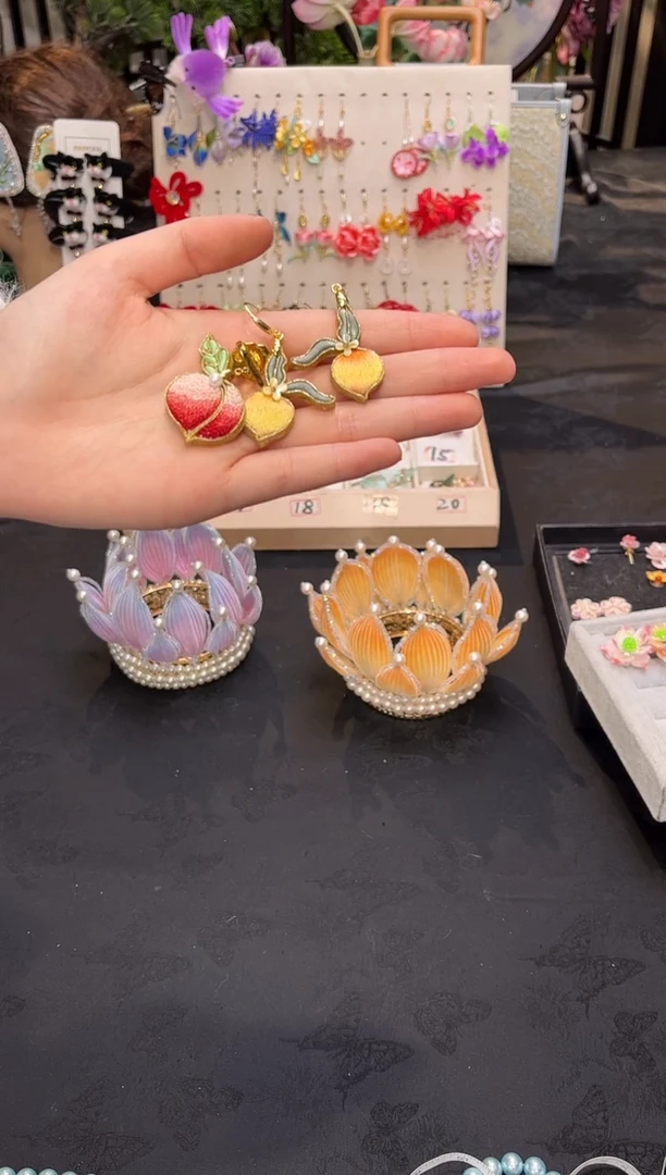 织绣纟*非遗苏绣手工饰品