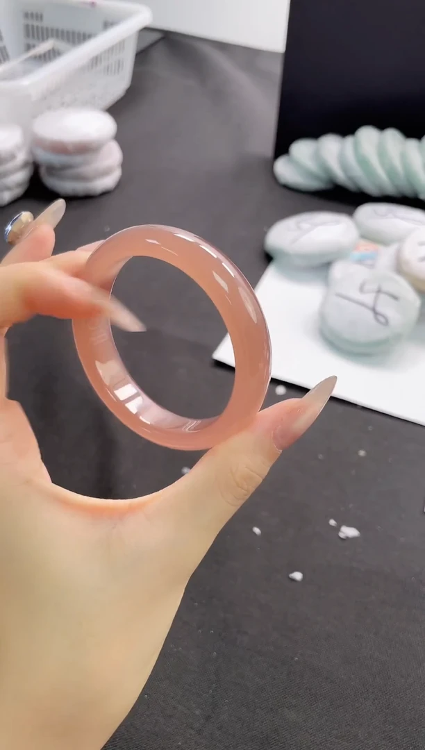 未镶嵌手镯石英质玉197-54