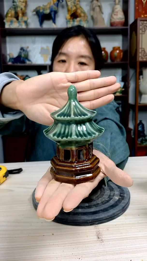 经典精美复古风格瓷器