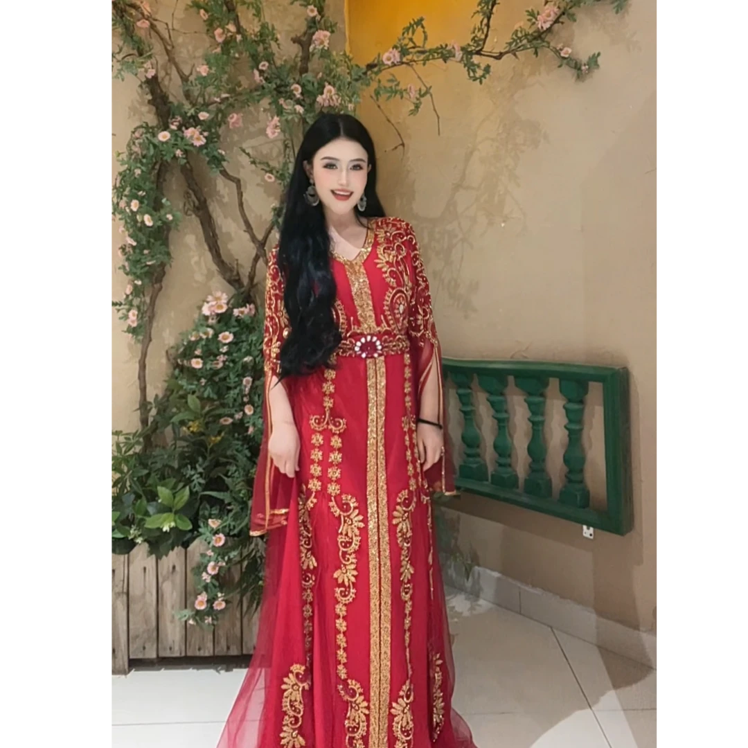 7001【美上简】重工绣珠喇叭袖宴会轻奢时尚设计款礼服款女装连衣裙