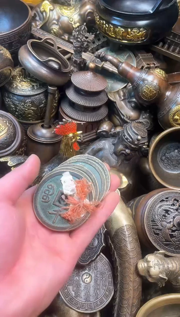 精美铜器点击下单