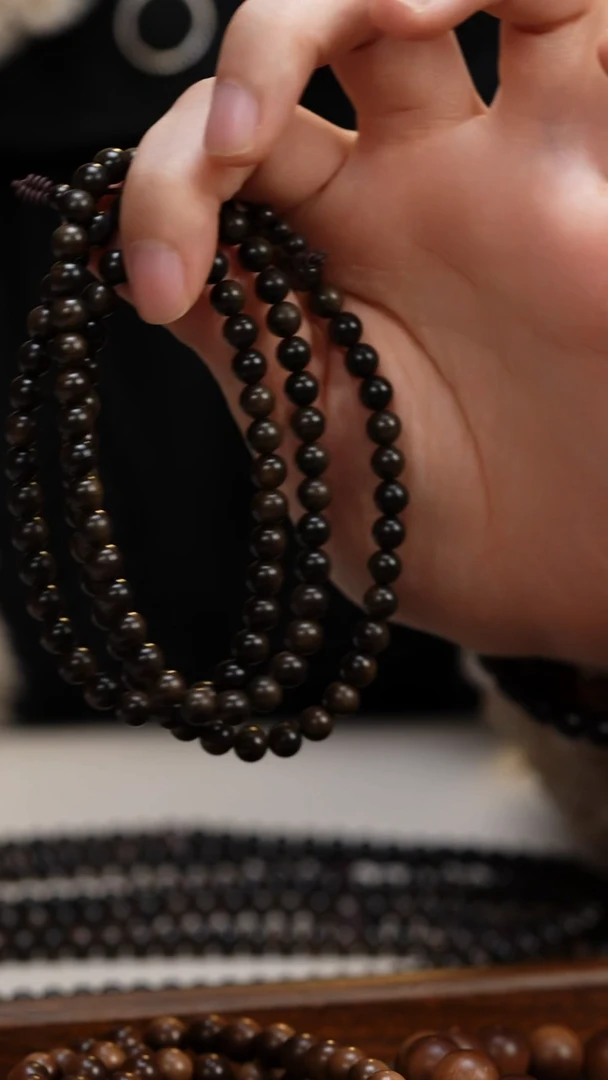 檀香木手串/手链?****s阴沉老山檀香0.6圆珠多圈108颗沉水