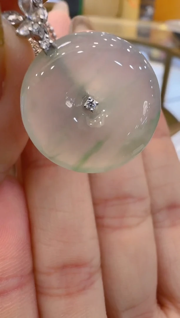 翡翠18K金镶嵌吊坠(不含链)多样性团购发一件