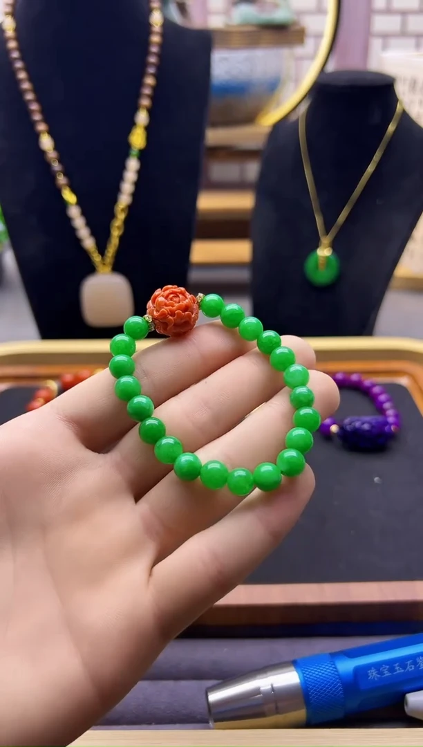 【闪购商品】翡翠颈饰14K金镶嵌S311