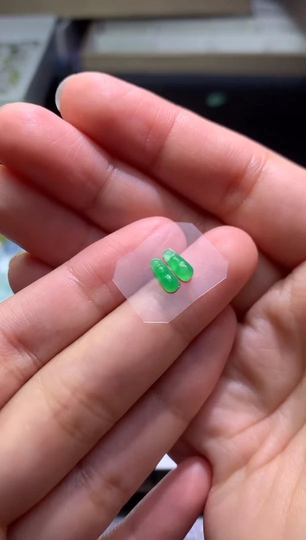 【闪购商品】定制翡翠未镶嵌毛货