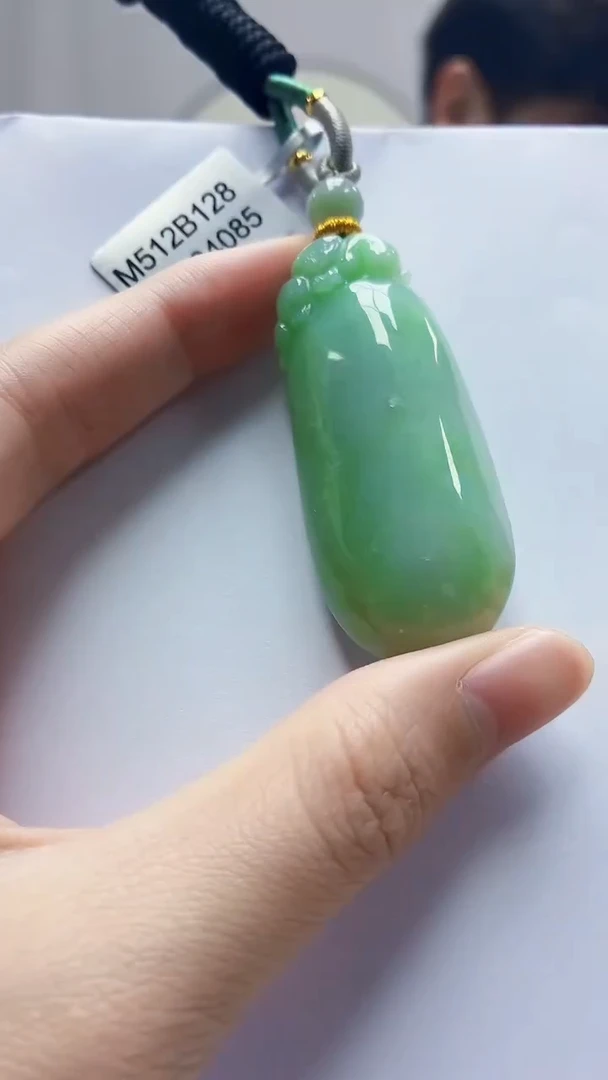 未镶嵌定制翡翠5145zm-毛货挂件瓜61