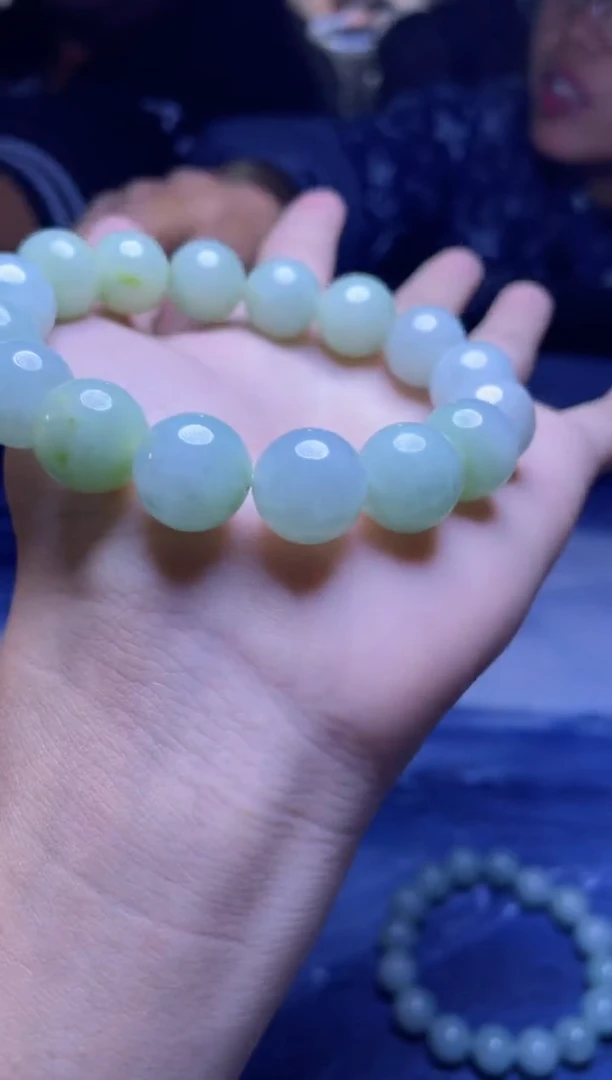 【闪购商品】定制翡翠未镶嵌珠串