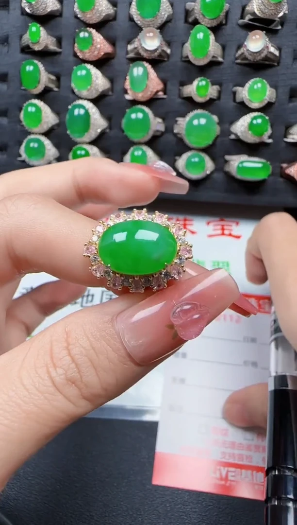 【闪购商品】翡翠戒指银S925镶嵌2114