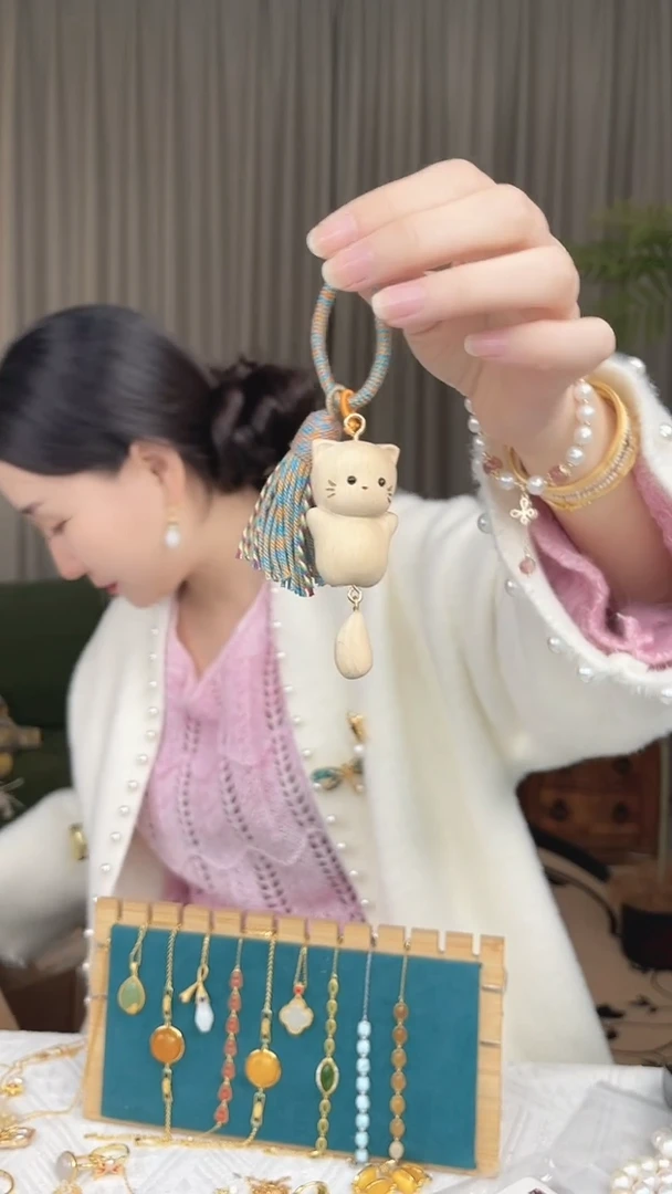 未镶嵌钥匙链淡水珍珠小猫咪钥匙链