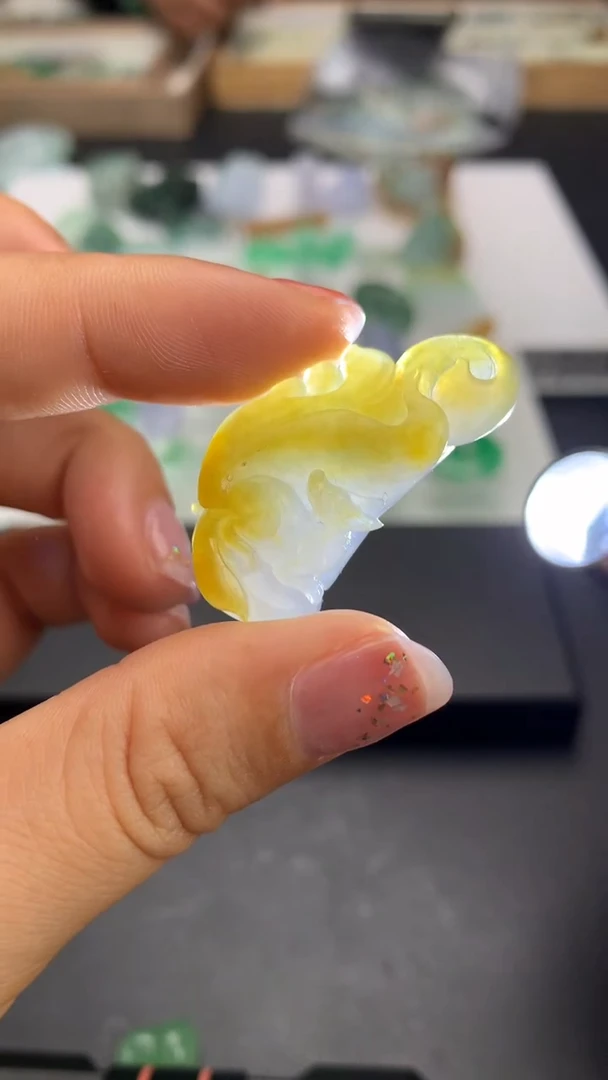 【闪购商品】定制翡翠未镶嵌           