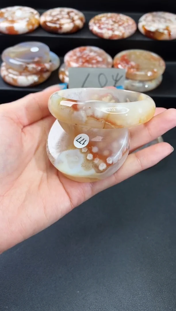 手镯玛瑙/玉髓未镶嵌石英质玉56圈55/56带(赠送镯心)