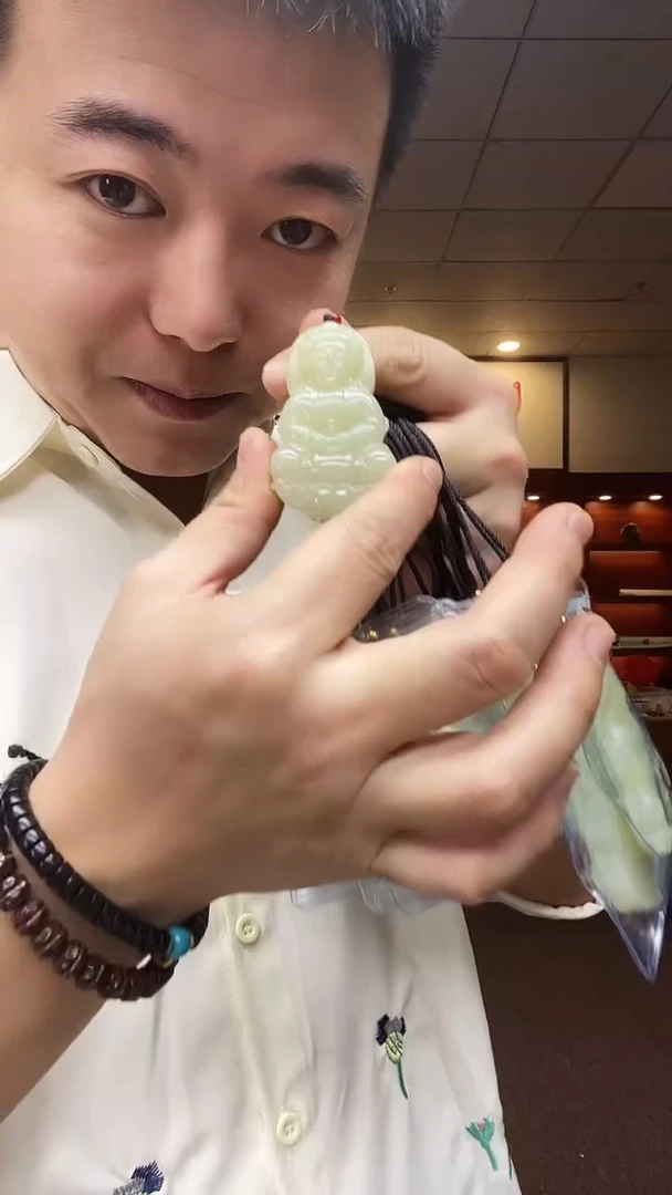 玉百搭气质观音吊坠