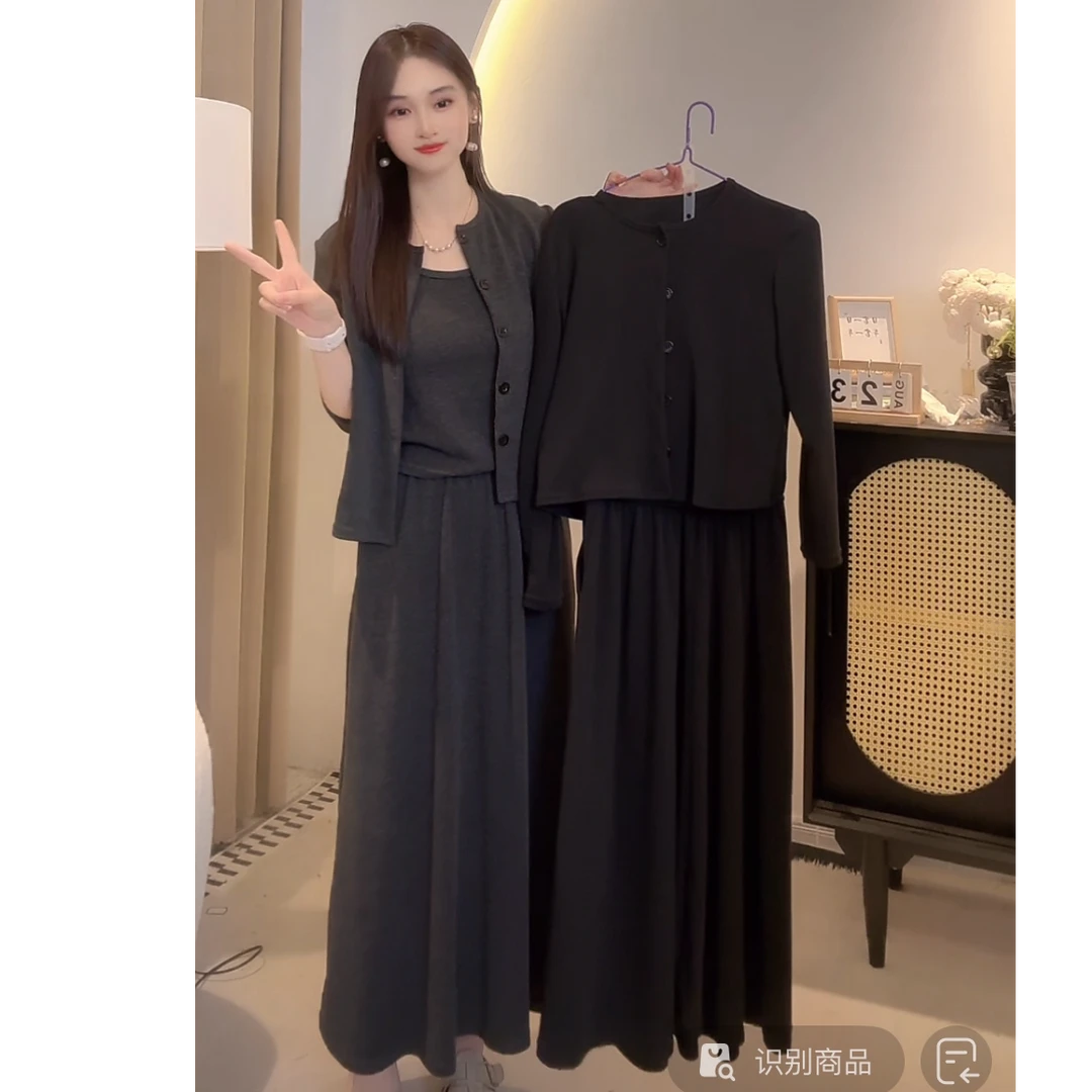 2025早秋新款套装裙女高级感韩系气质时尚开衫吊带半裙三件套