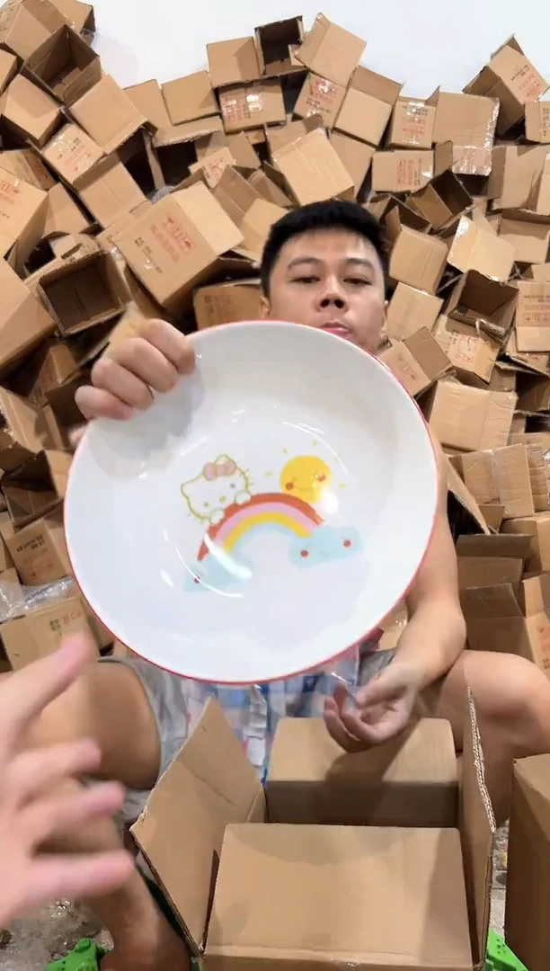 瓷片kt猫彩虹圆盘