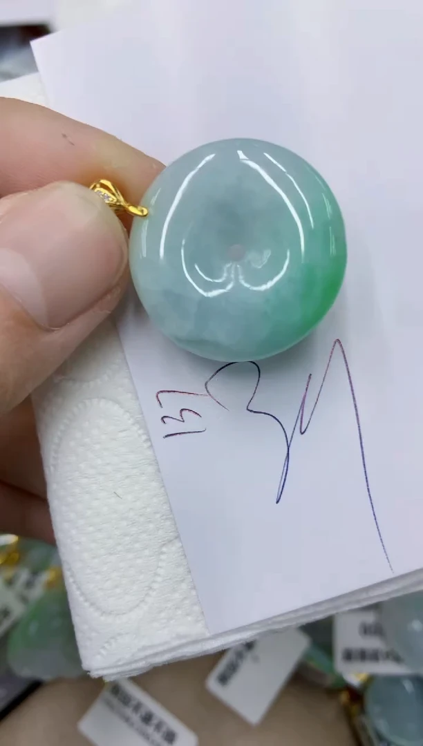 颈饰未镶嵌翡翠11111111111