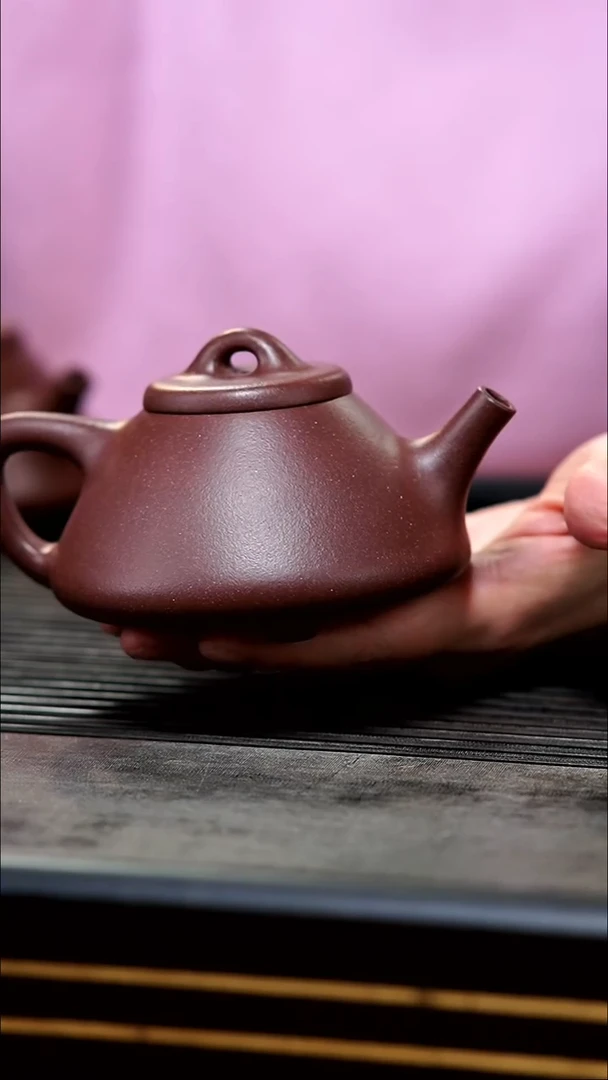 【闪购商品】紫砂茶壶微瑕不刻底款刘老师全手子冶石瓢