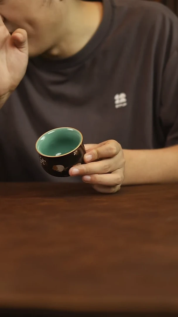 瓷片鱼圆融杯鱼圆融杯