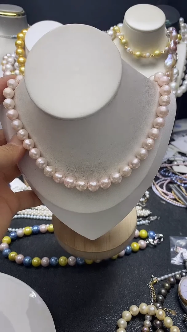颈饰未镶嵌淡水珍珠多人