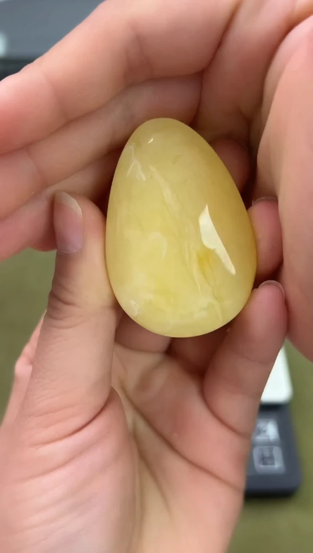 裸石琥珀未镶嵌琥珀蜜蜡吊坠