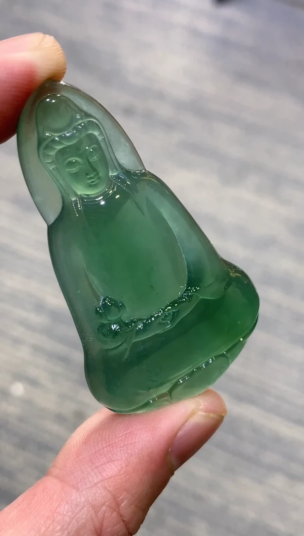 颈饰未镶嵌翡翠天然A货翡翠