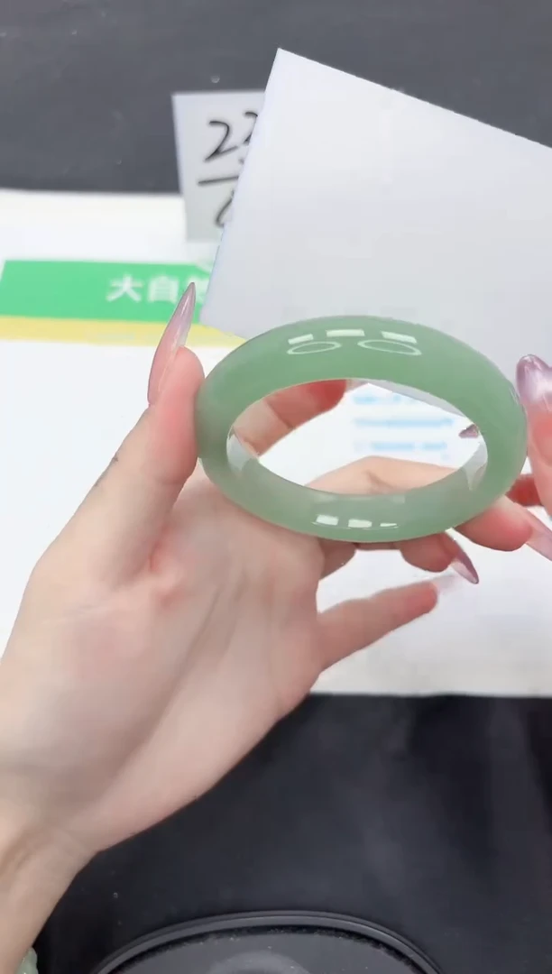 石英质玉手镯未镶嵌15-56.3