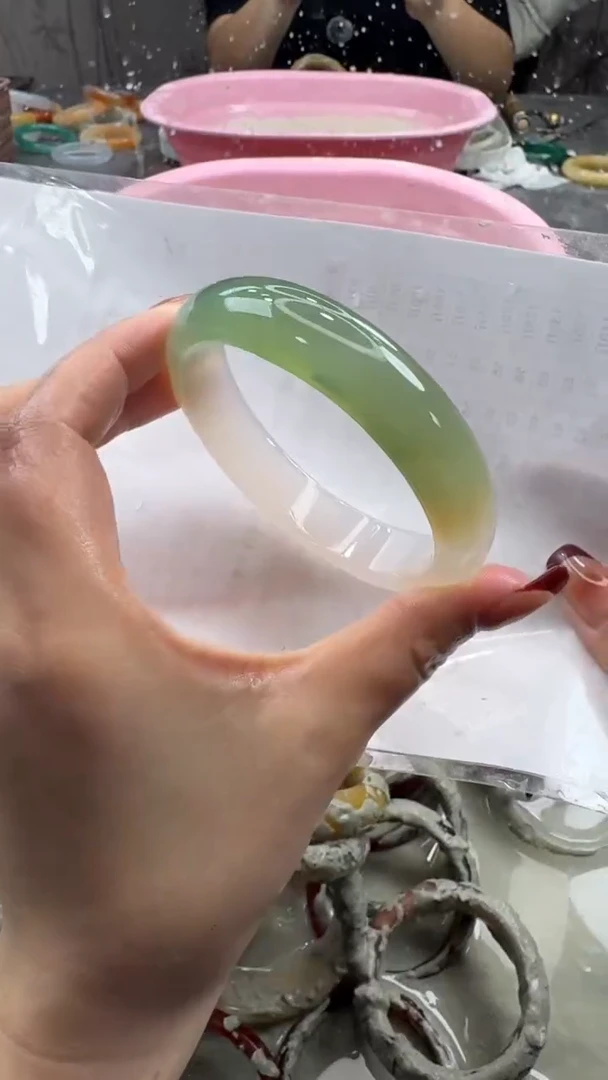 手镯玛瑙/玉髓未镶嵌7 6465