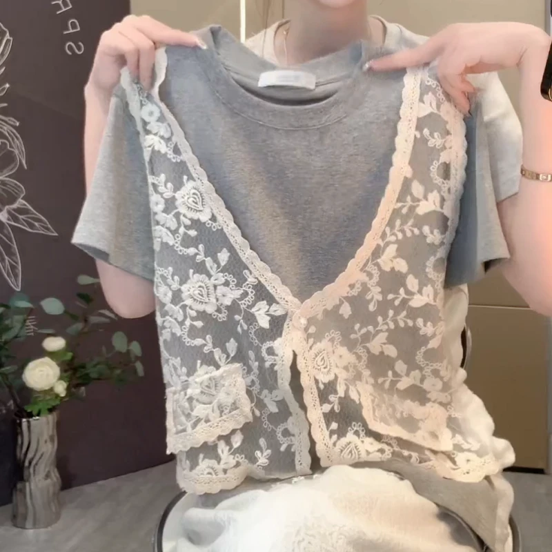 夏季新款刺绣蕾丝拼接假两件女时尚洋气设计感百搭上衣LK2503039