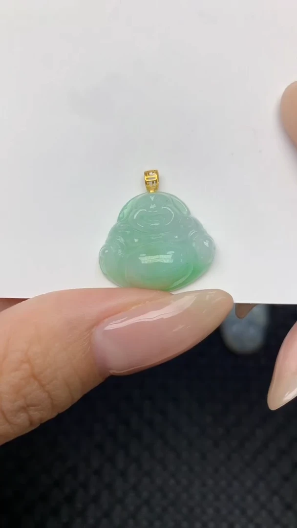 翡翠18K金镶嵌颈饰天然翡翠a货