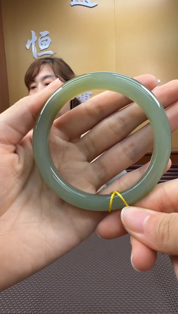 和田玉未镶嵌颈饰手镯61