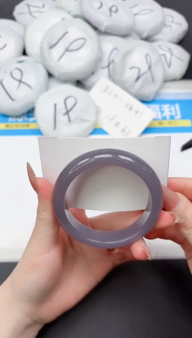 未镶嵌手镯石英质玉68-57