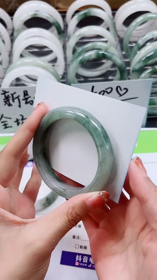 【闪购商品】石英质玉手镯合金A42-53/54