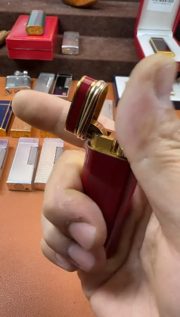 明铬哈哈哈哈哈哈哈